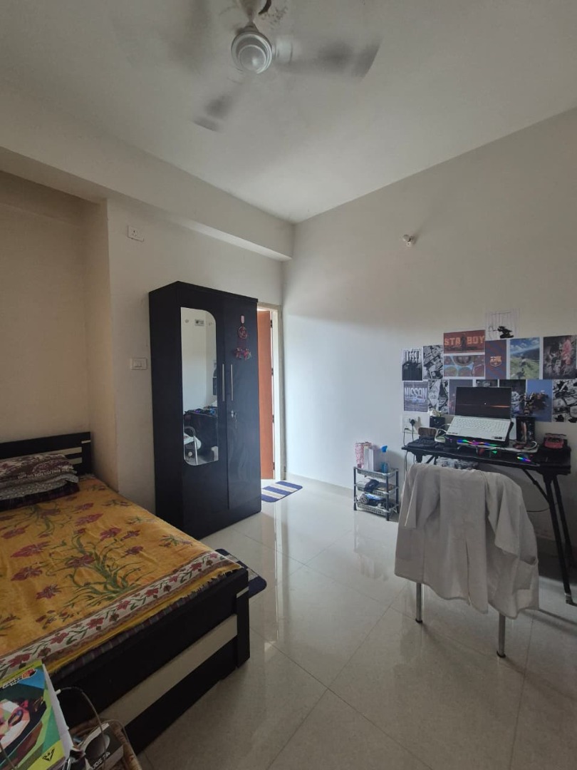 Semi Furnished 2bhk in Kahilipara, Guwahati, Assam, India for Rent